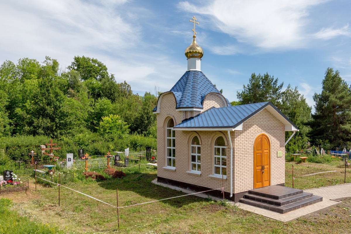 Женевьева Святая часовня храм в лесу