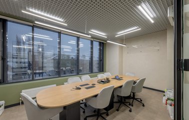 Офисное помещение в БЦ на ул. 50 лет СССР